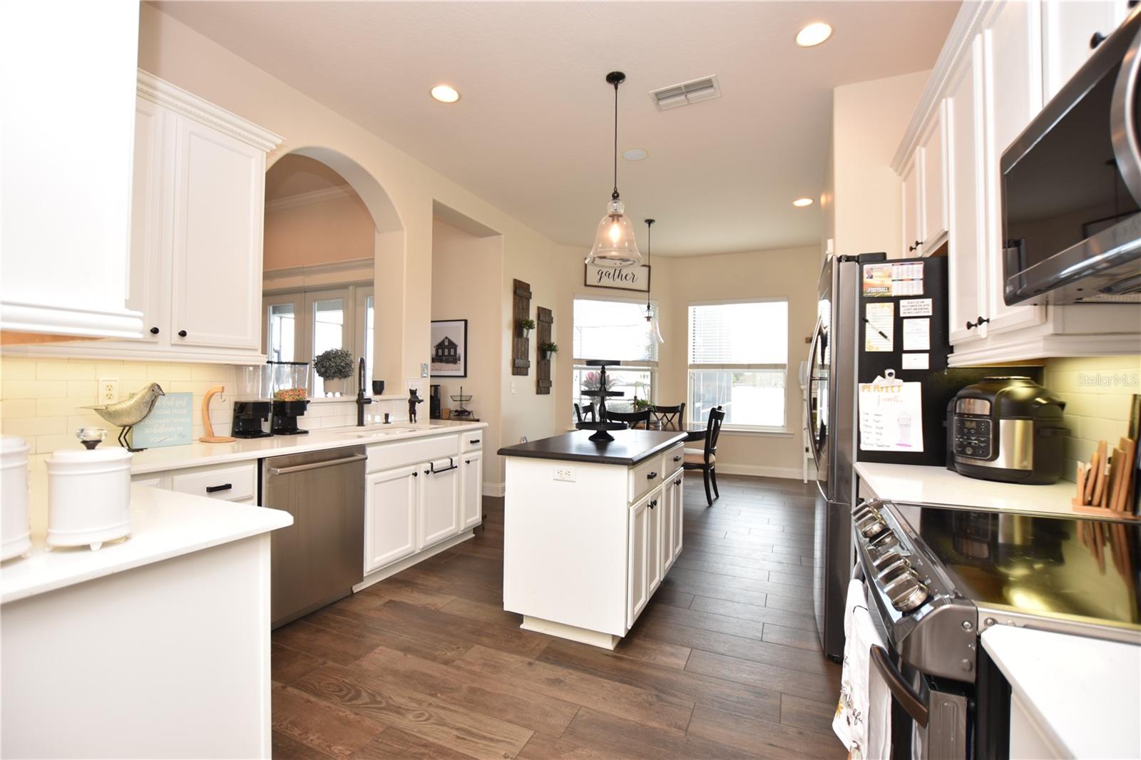 RIVERLAKE ADD - Residential