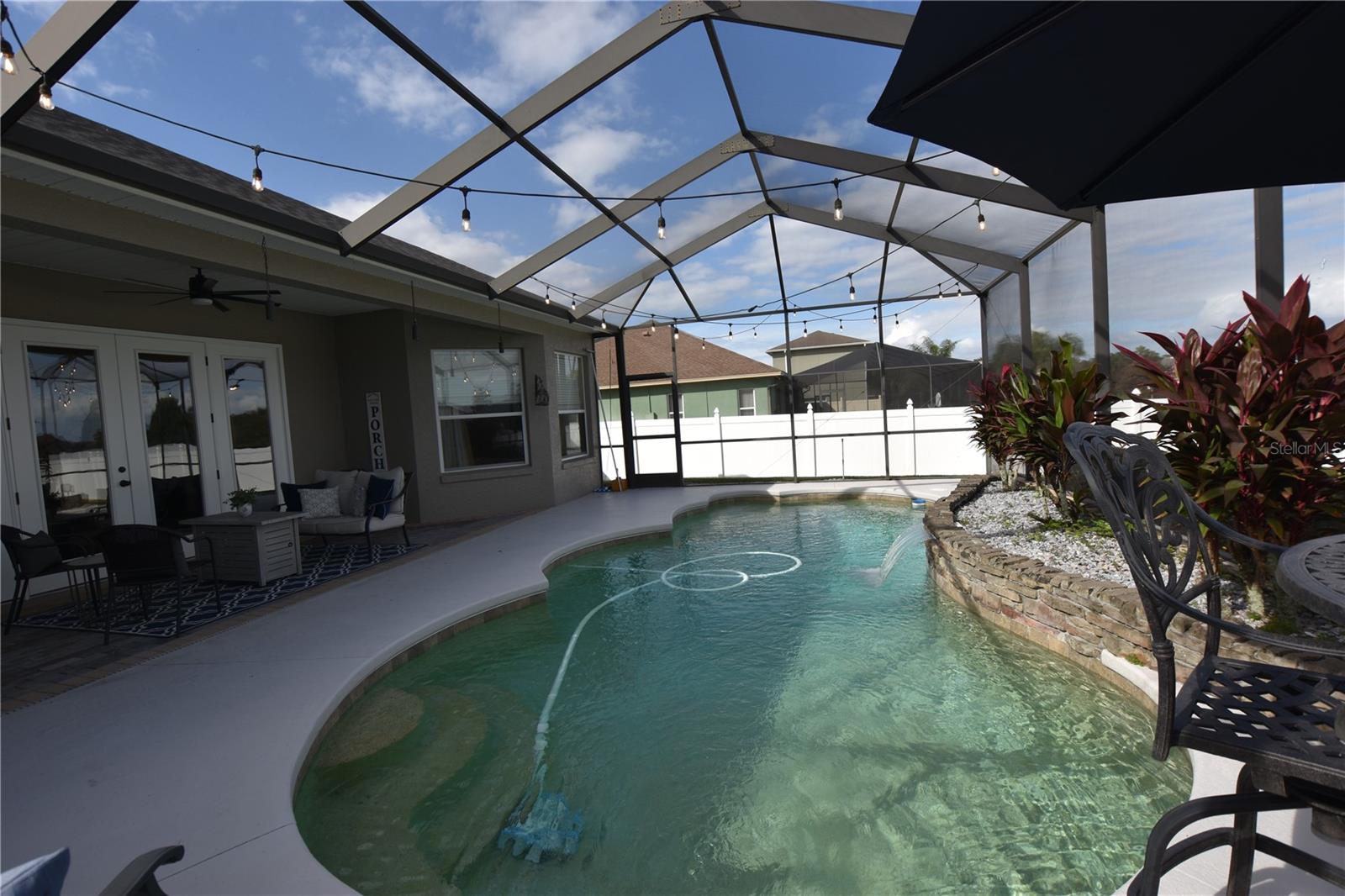 RIVERLAKE ADD - Residential