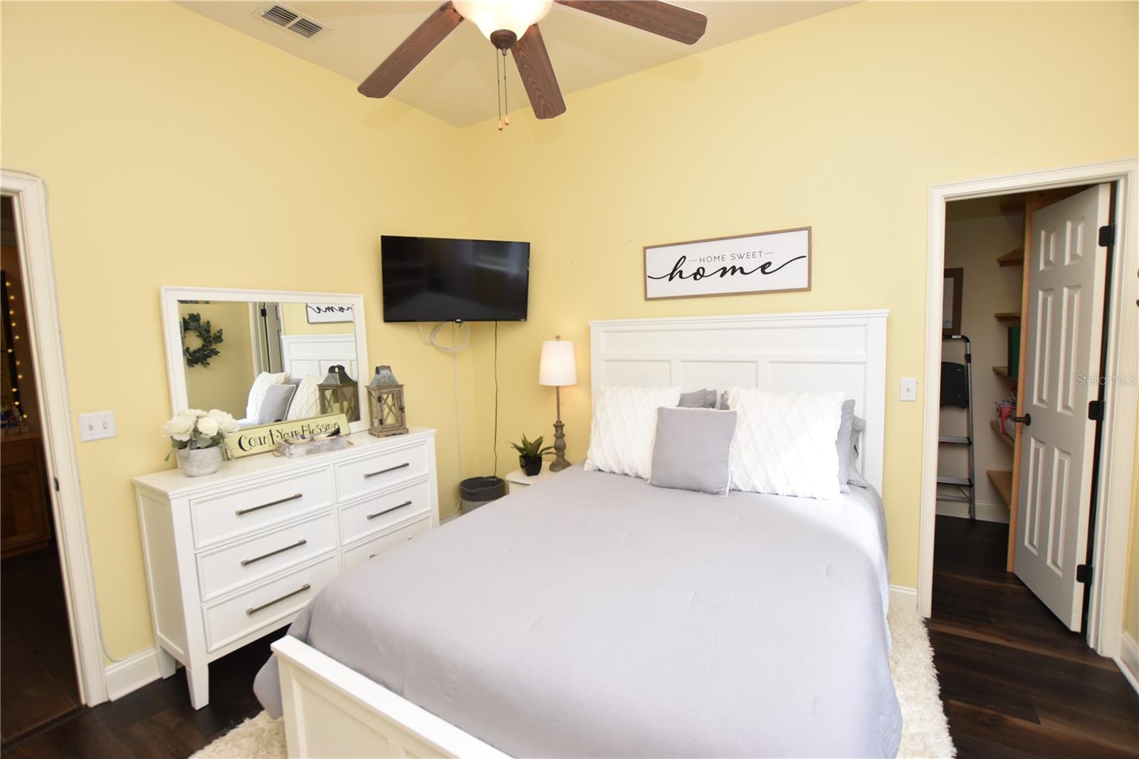 RIVERLAKE ADD - Residential