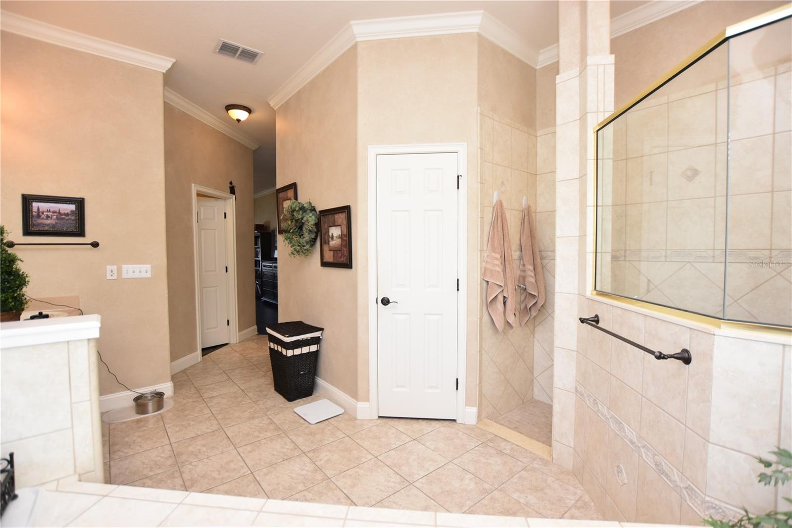 RIVERLAKE ADD - Residential