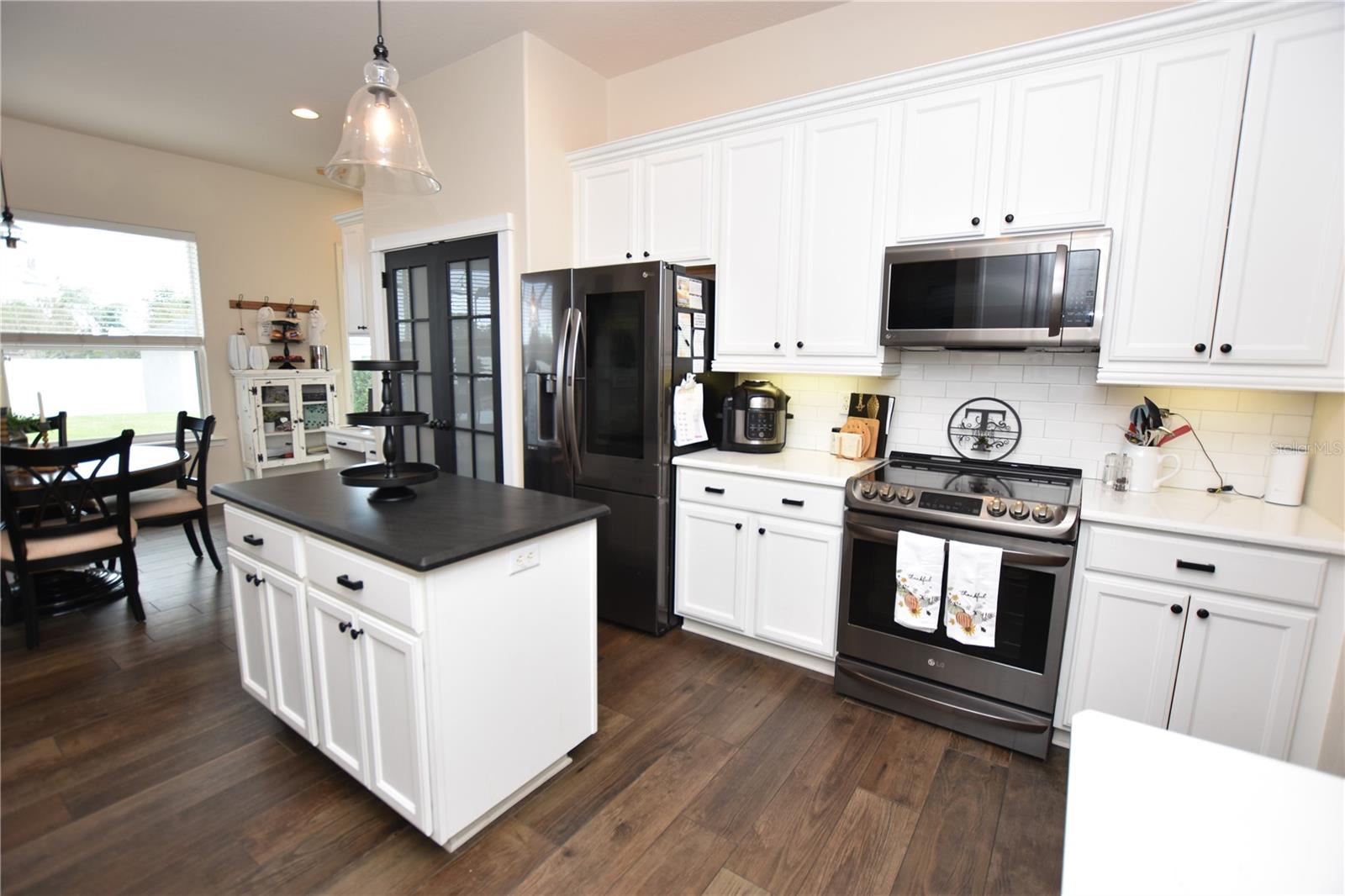 RIVERLAKE ADD - Residential