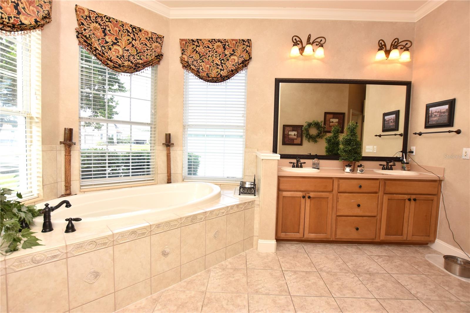 RIVERLAKE ADD - Residential