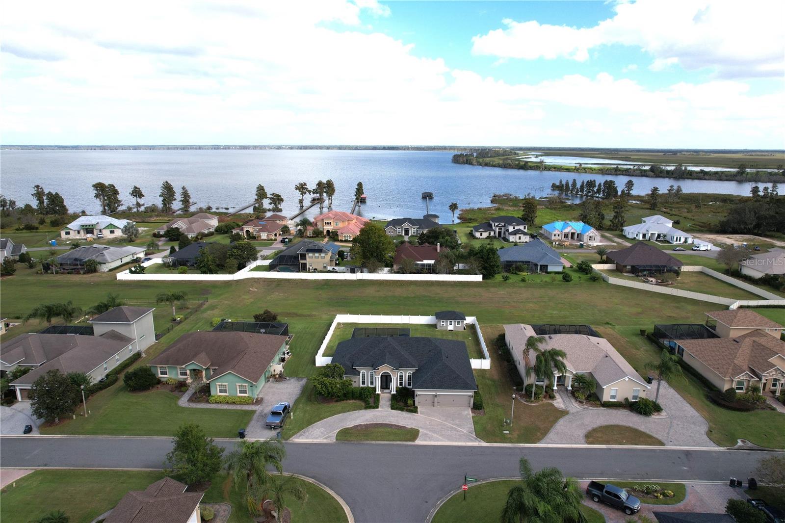 RIVERLAKE ADD - Residential