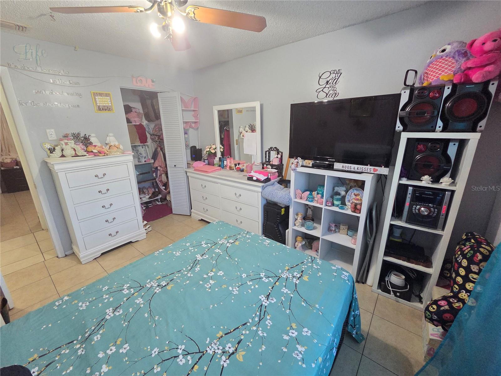 BVL UNIT 7 5TH ADD - Residential