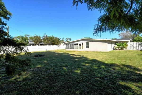 WILLOW WOODS UNIT ONE - Residential