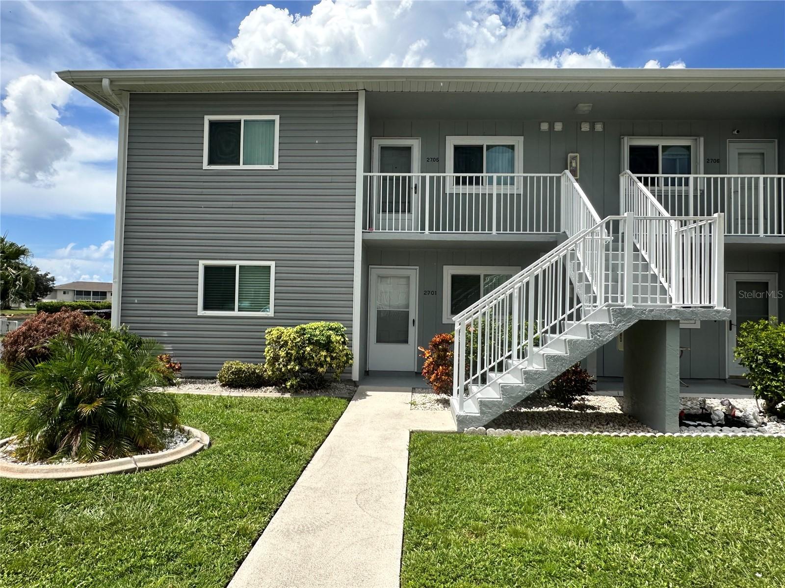 12274 SW EGRET CIRCLE 2705