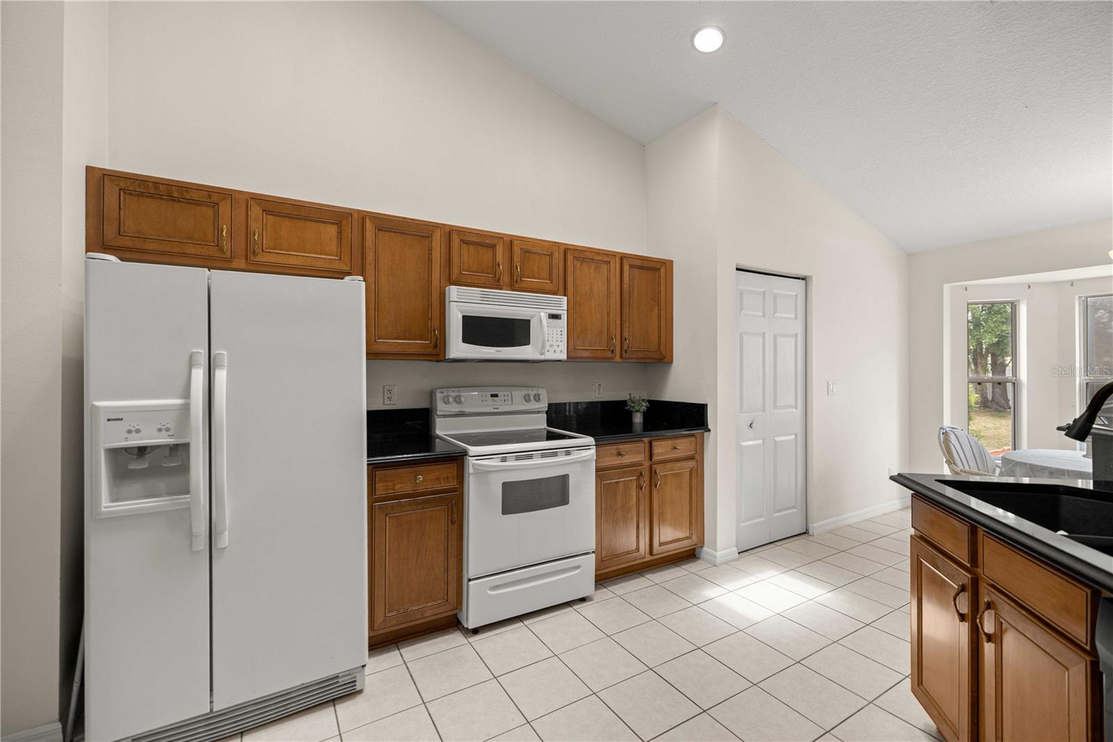 EVERGREEN ESTATE - Residential