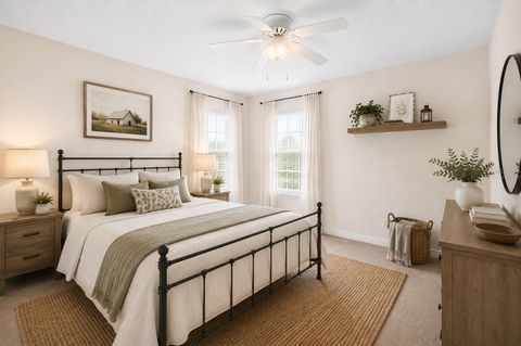 Tiny photo for 4300 NW 4th Circle, Ocala, FL 34475 (MLS # OM723419)