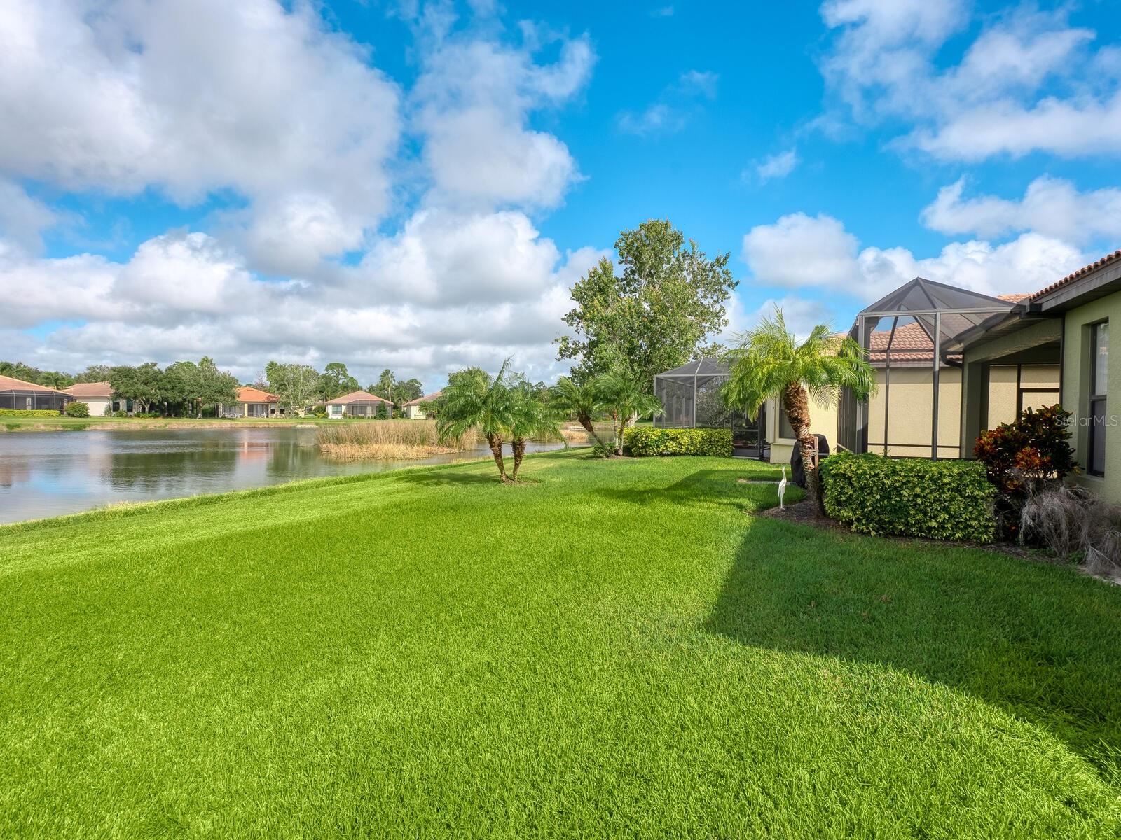 VENETIAN FALLS PH 2 - Residential