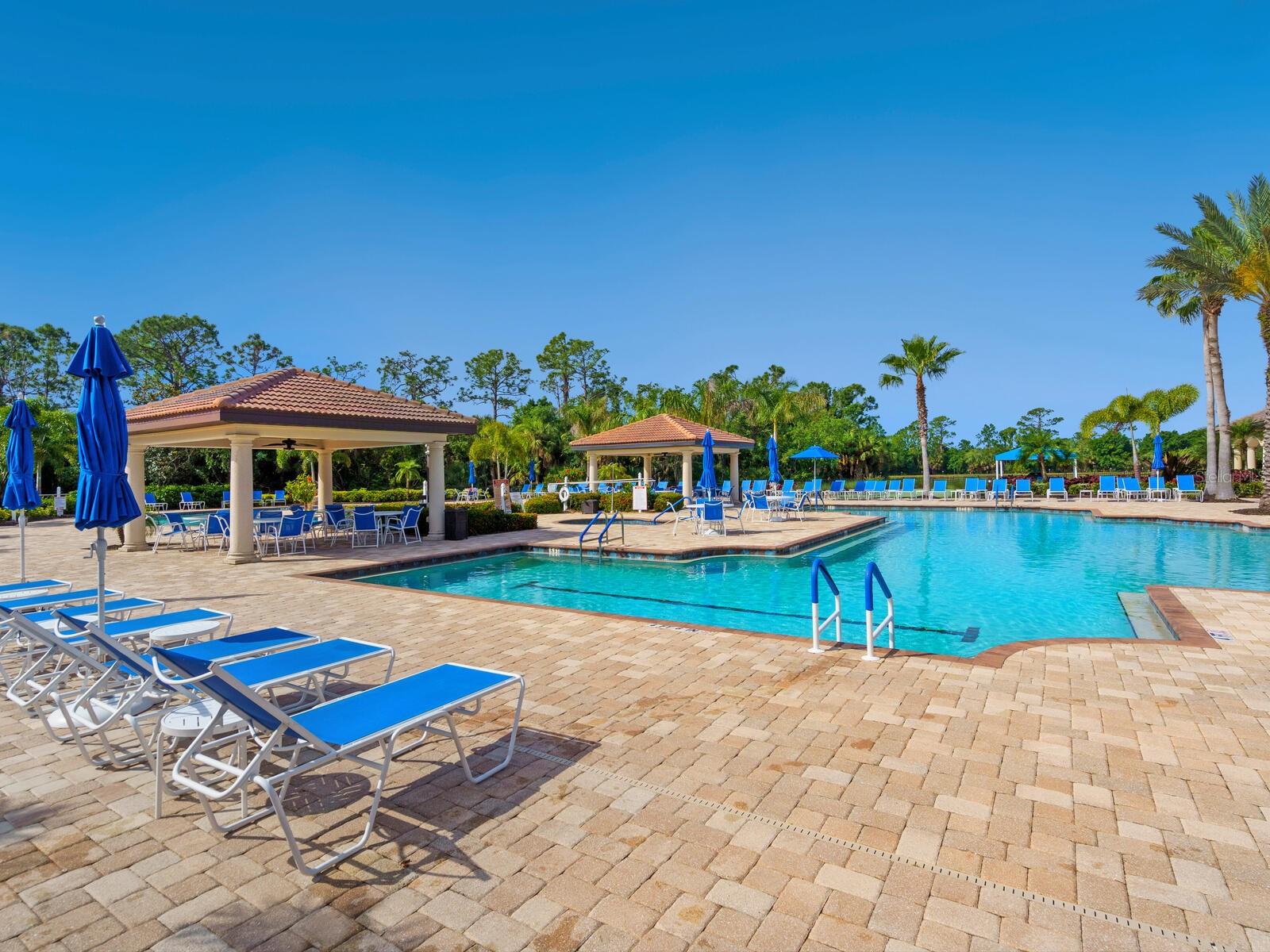 VENETIAN FALLS PH 2 - Residential