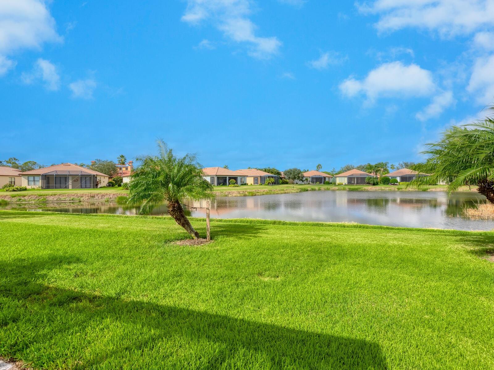 VENETIAN FALLS PH 2 - Residential