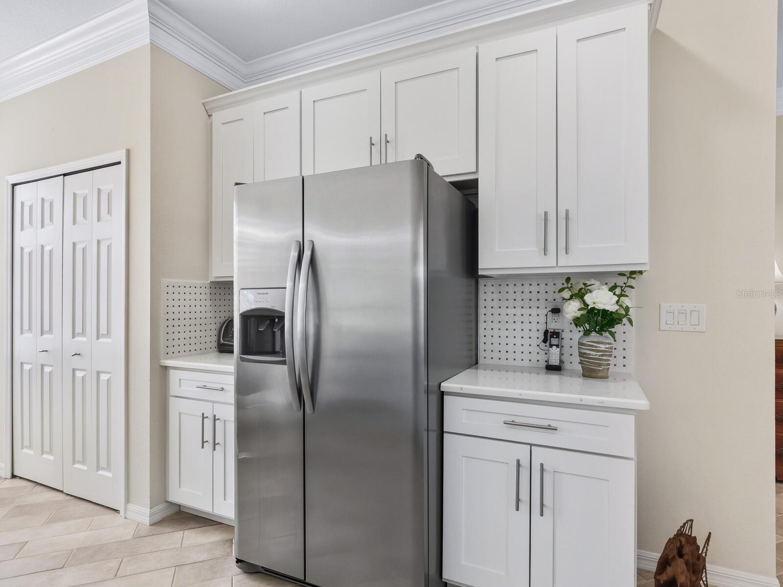 VENETIAN FALLS PH 2 - Residential