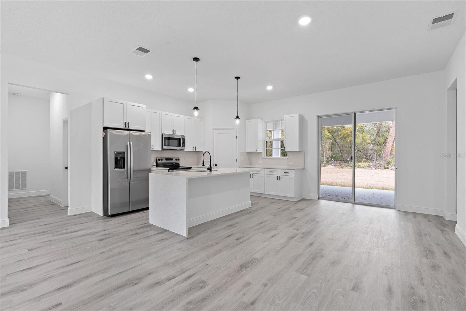 MARION OAKS UN 06 - Residential