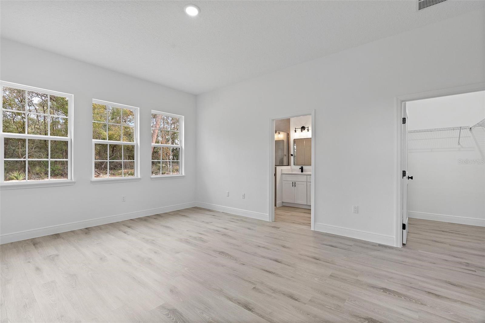 MARION OAKS UN 06 - Residential