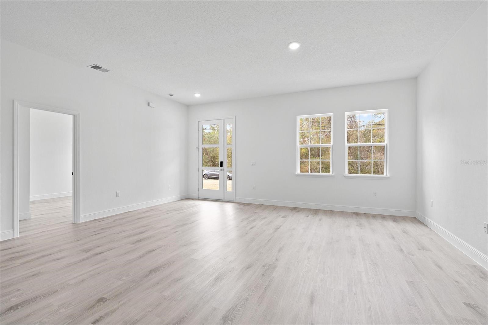 MARION OAKS UN 06 - Residential