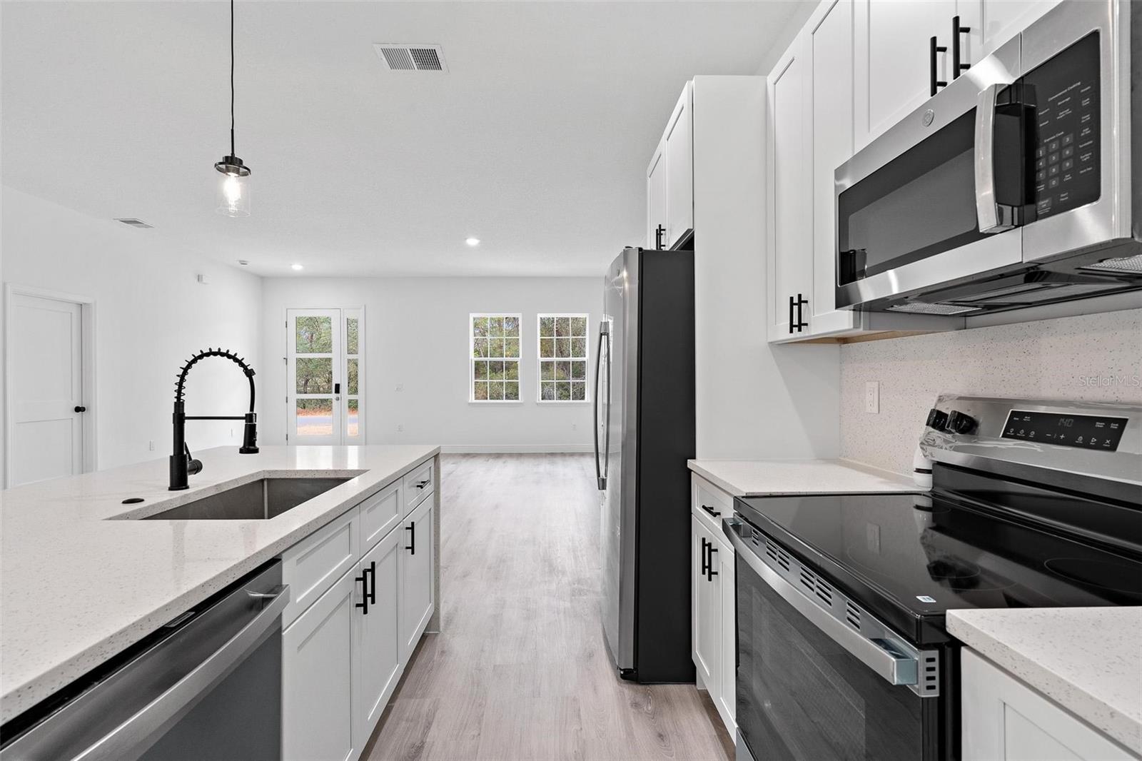 MARION OAKS UN 06 - Residential