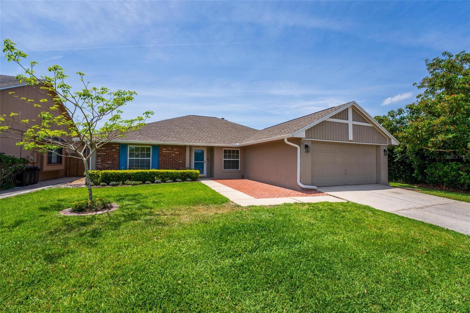 404 N SUNDANCE DRIVE