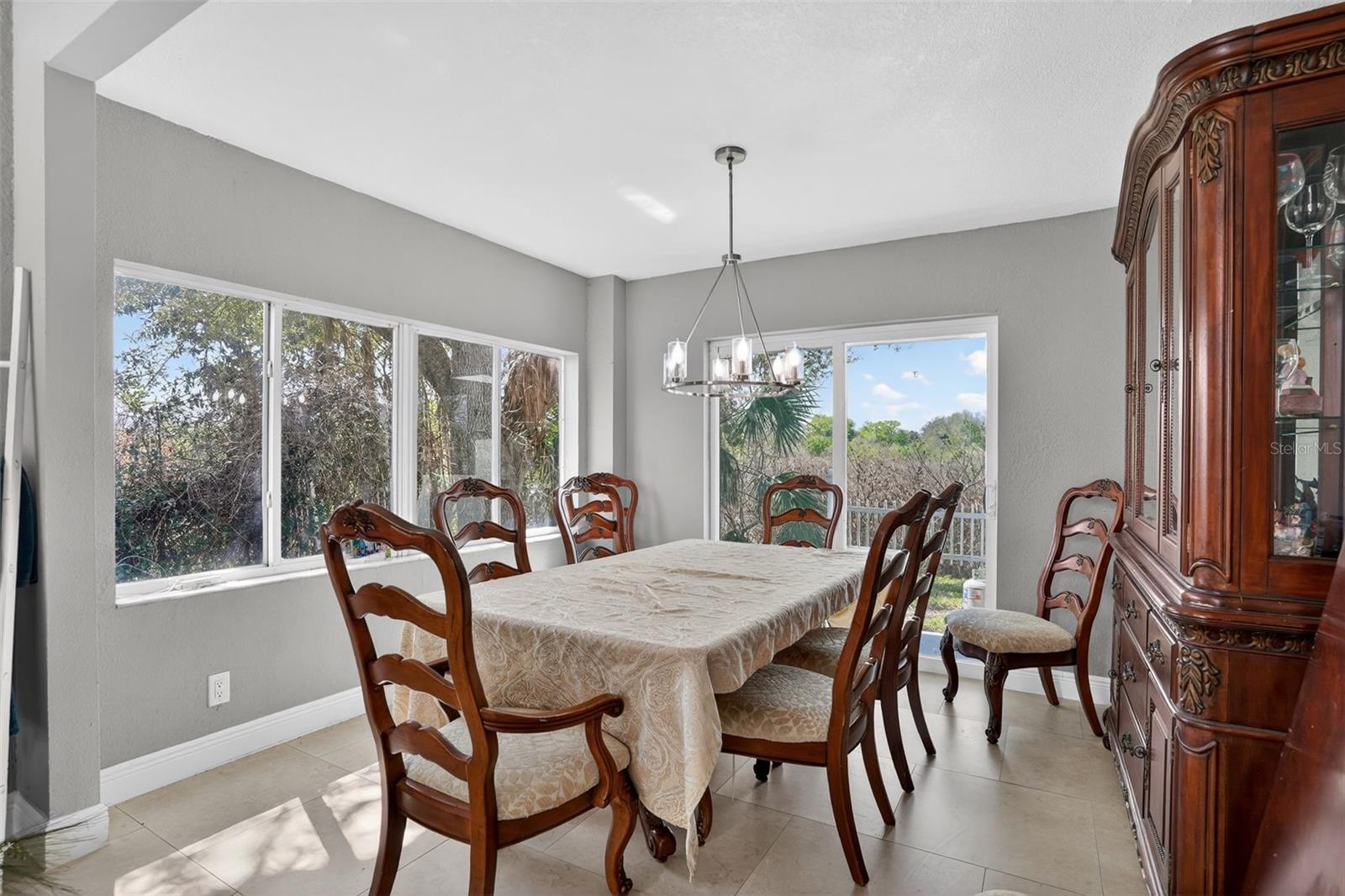 BUENA VISTA AT LA CITA - Residential
