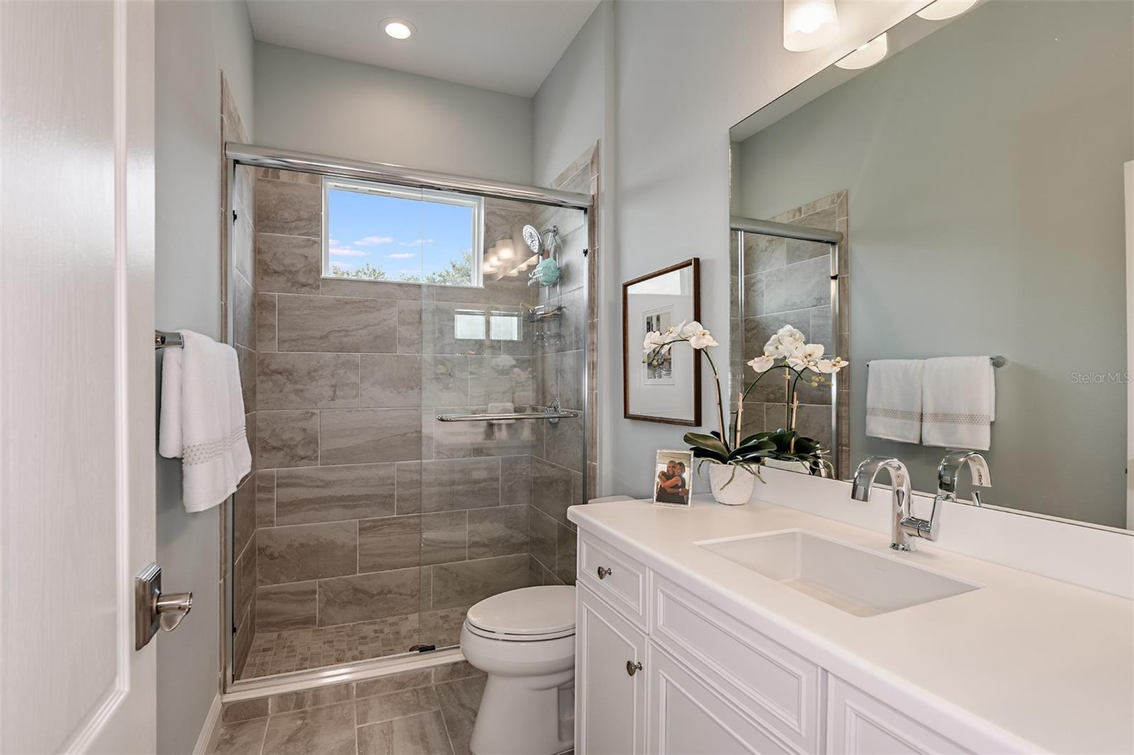 KINGS GATE - Residential