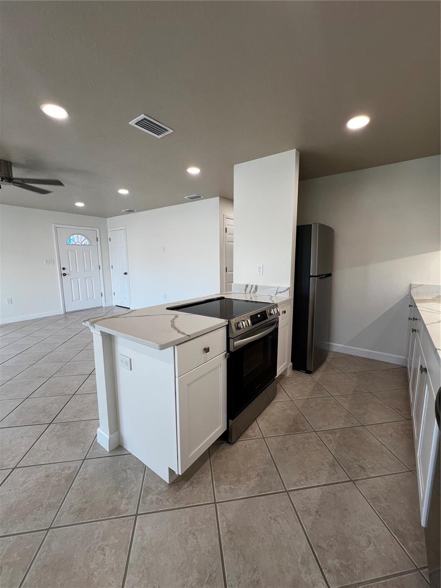 GAY SHORES - Residential Lease