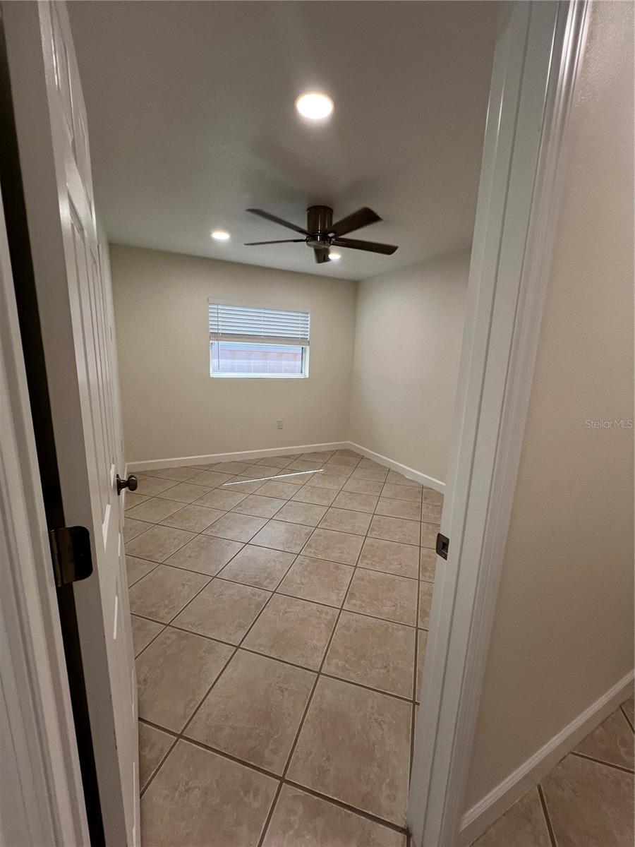 GAY SHORES - Residential Lease