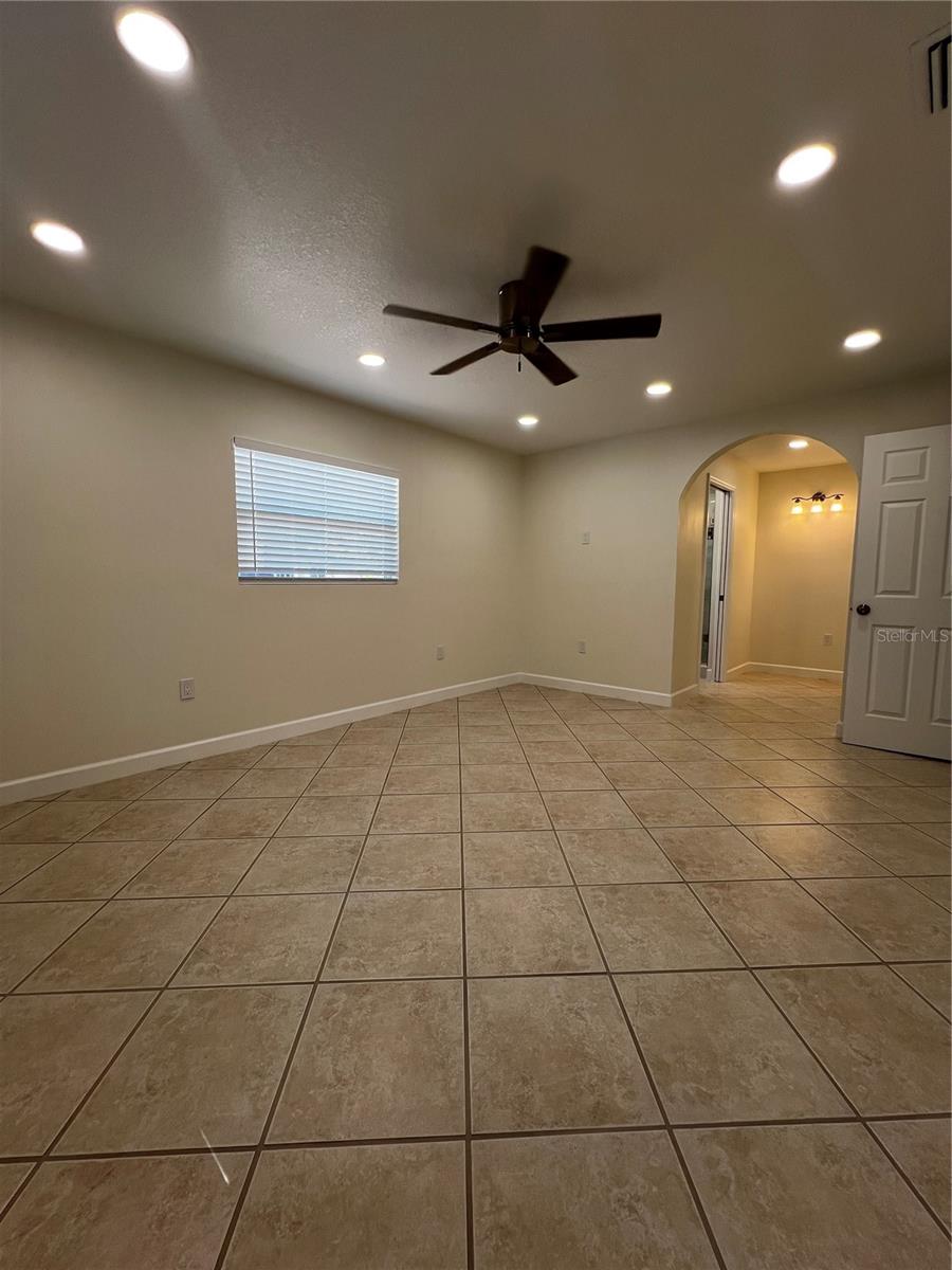 GAY SHORES - Residential Lease