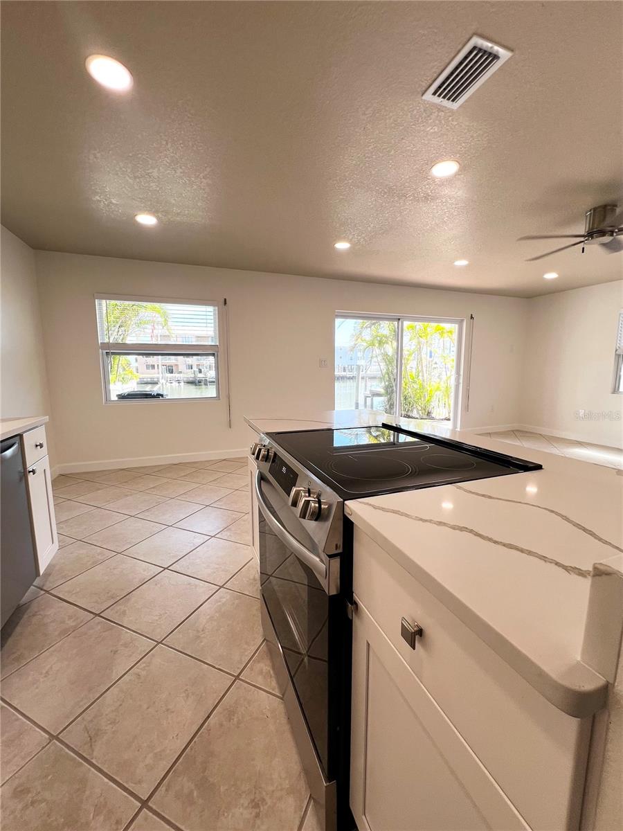 GAY SHORES - Residential Lease