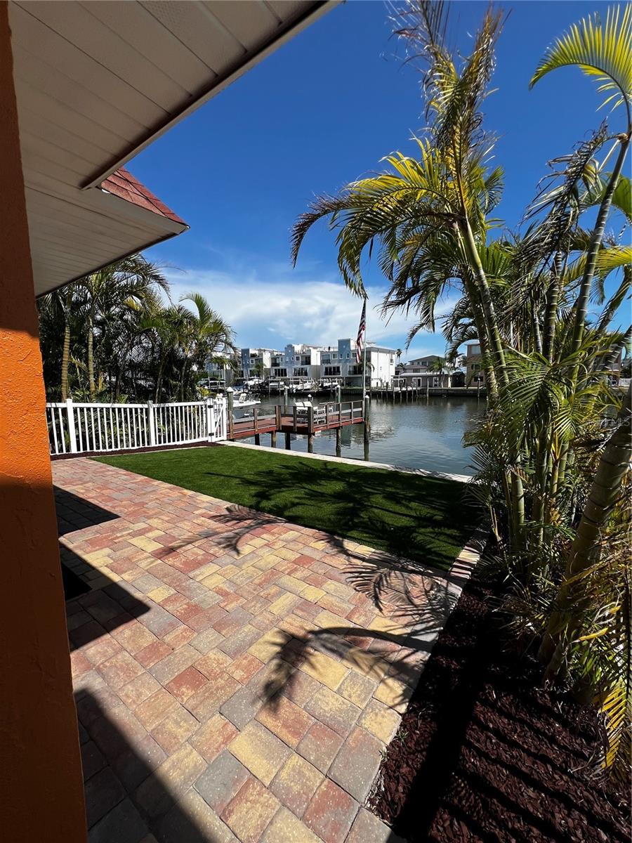 GAY SHORES - Residential Lease