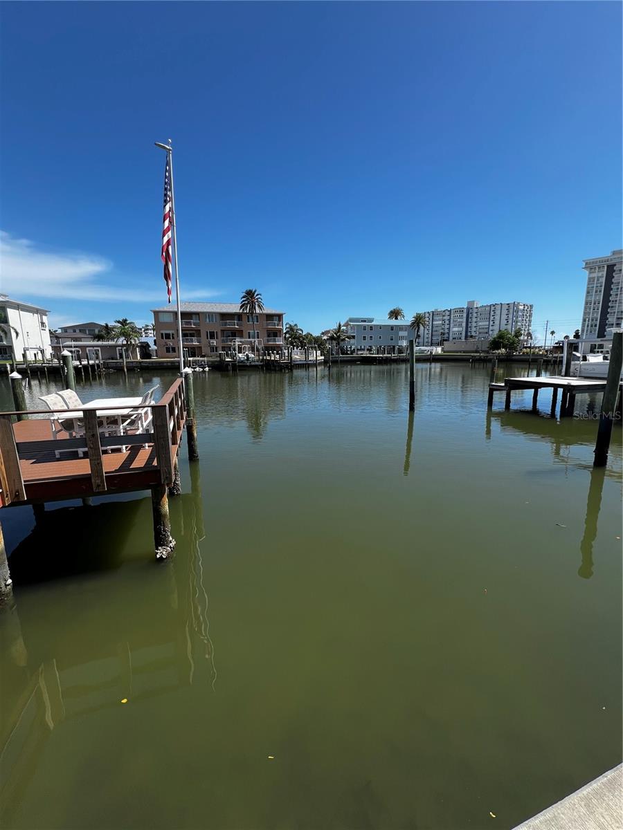 GAY SHORES - Residential Lease