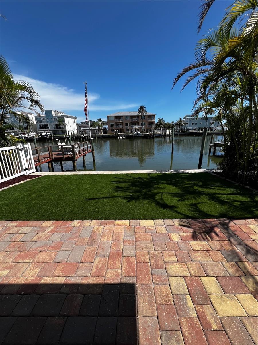 GAY SHORES - Residential Lease