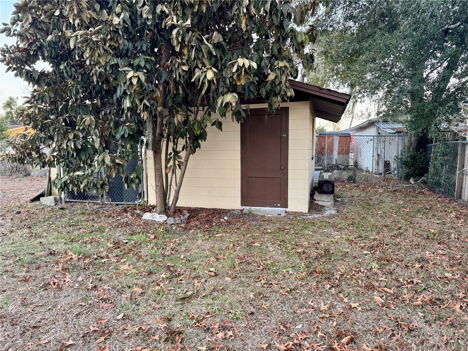 ALLEN RAY E. POLK - Residential