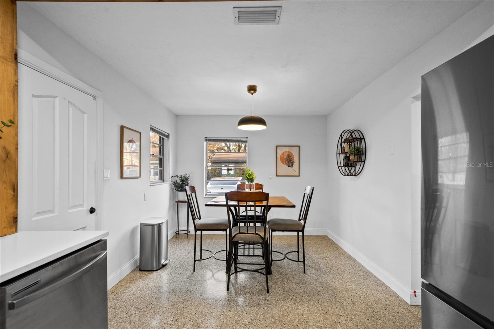 MEADOWBROOK - Residential Lease