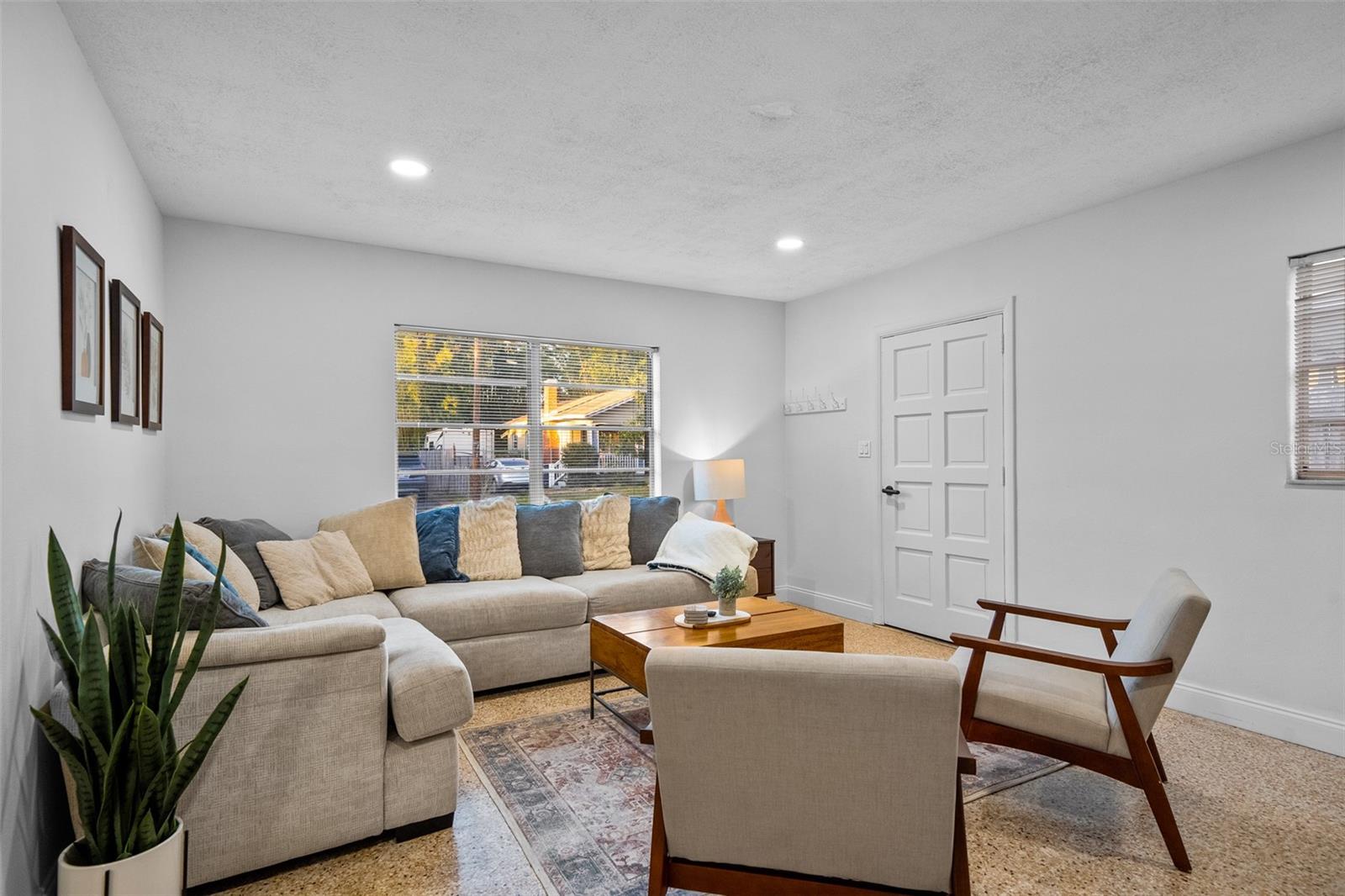 MEADOWBROOK - Residential Lease