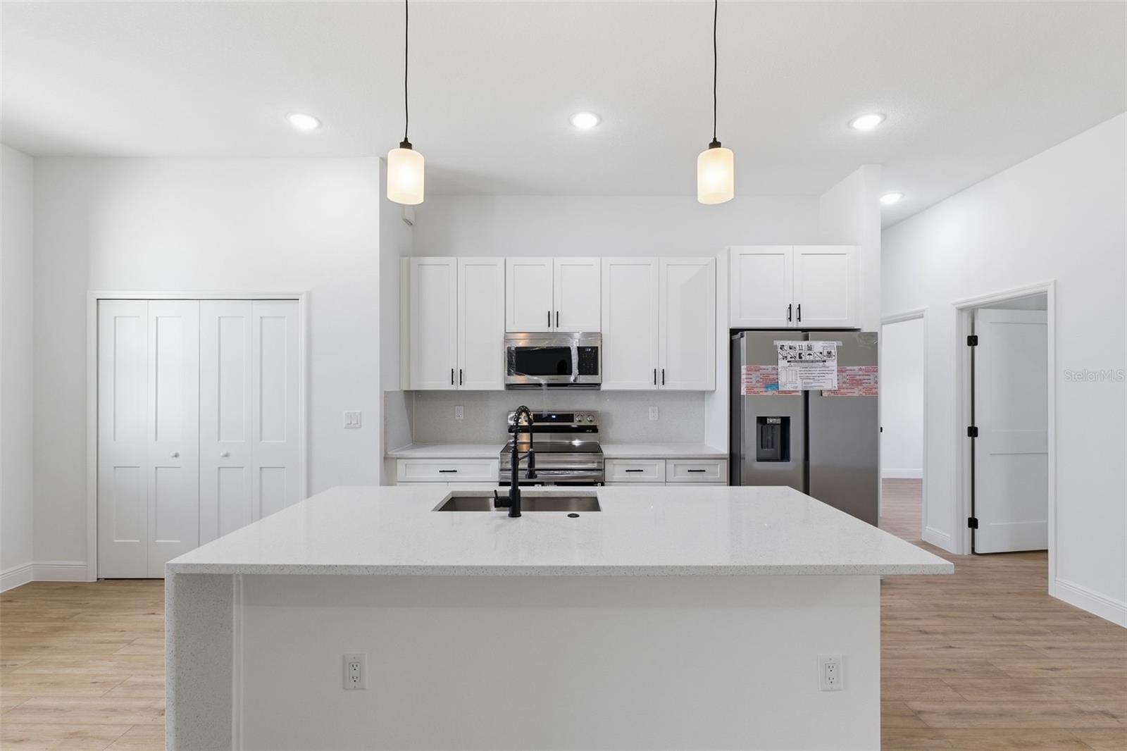 MARION OAKS UN 04 - Residential