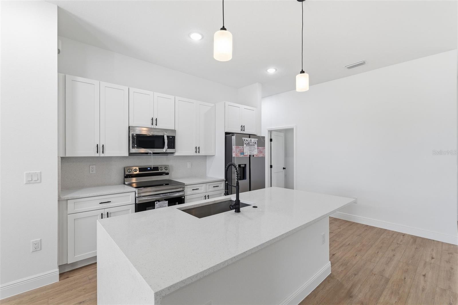 MARION OAKS UN 04 - Residential