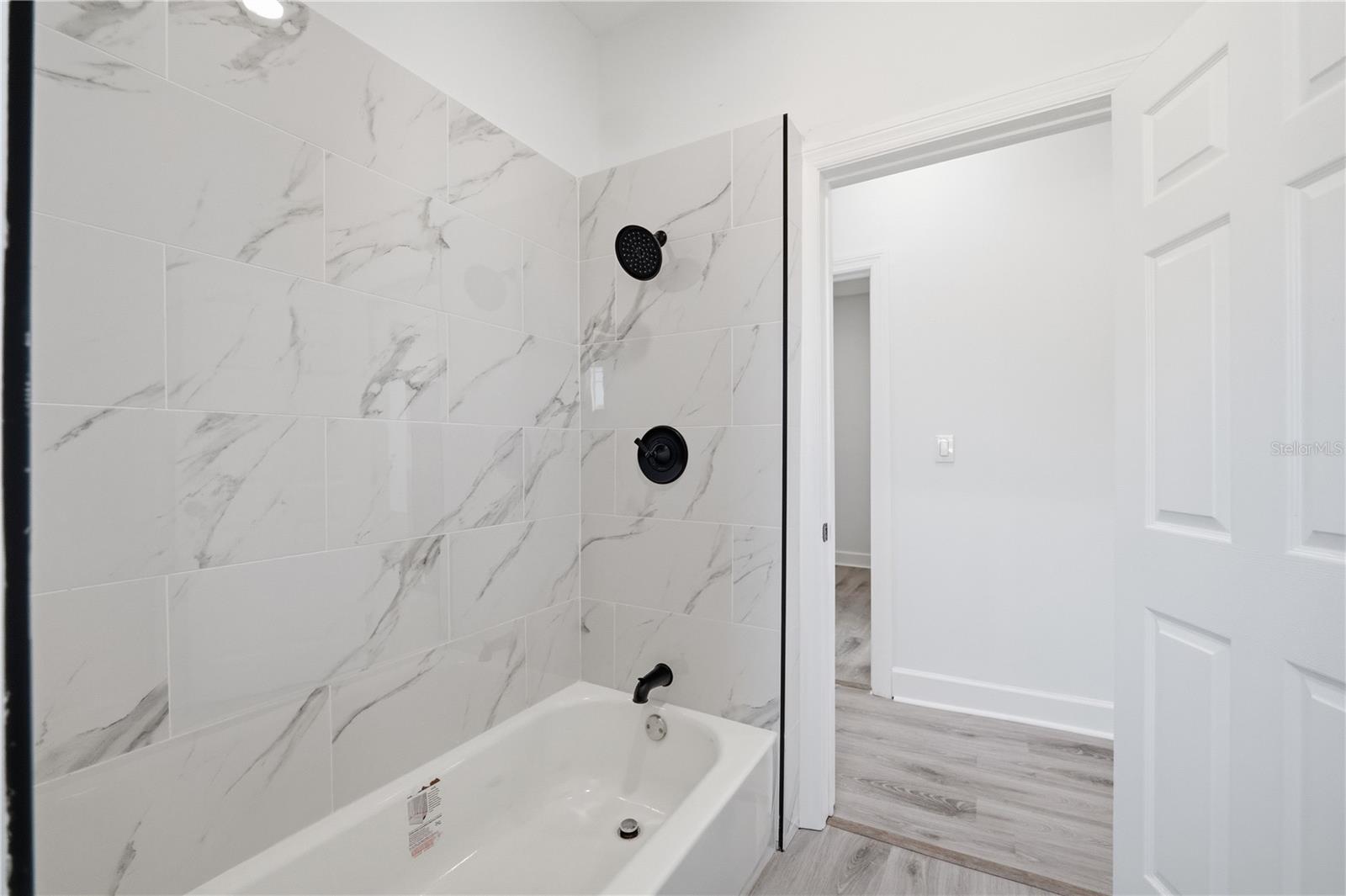 FRUITLAND HEIGHTS B - Residential