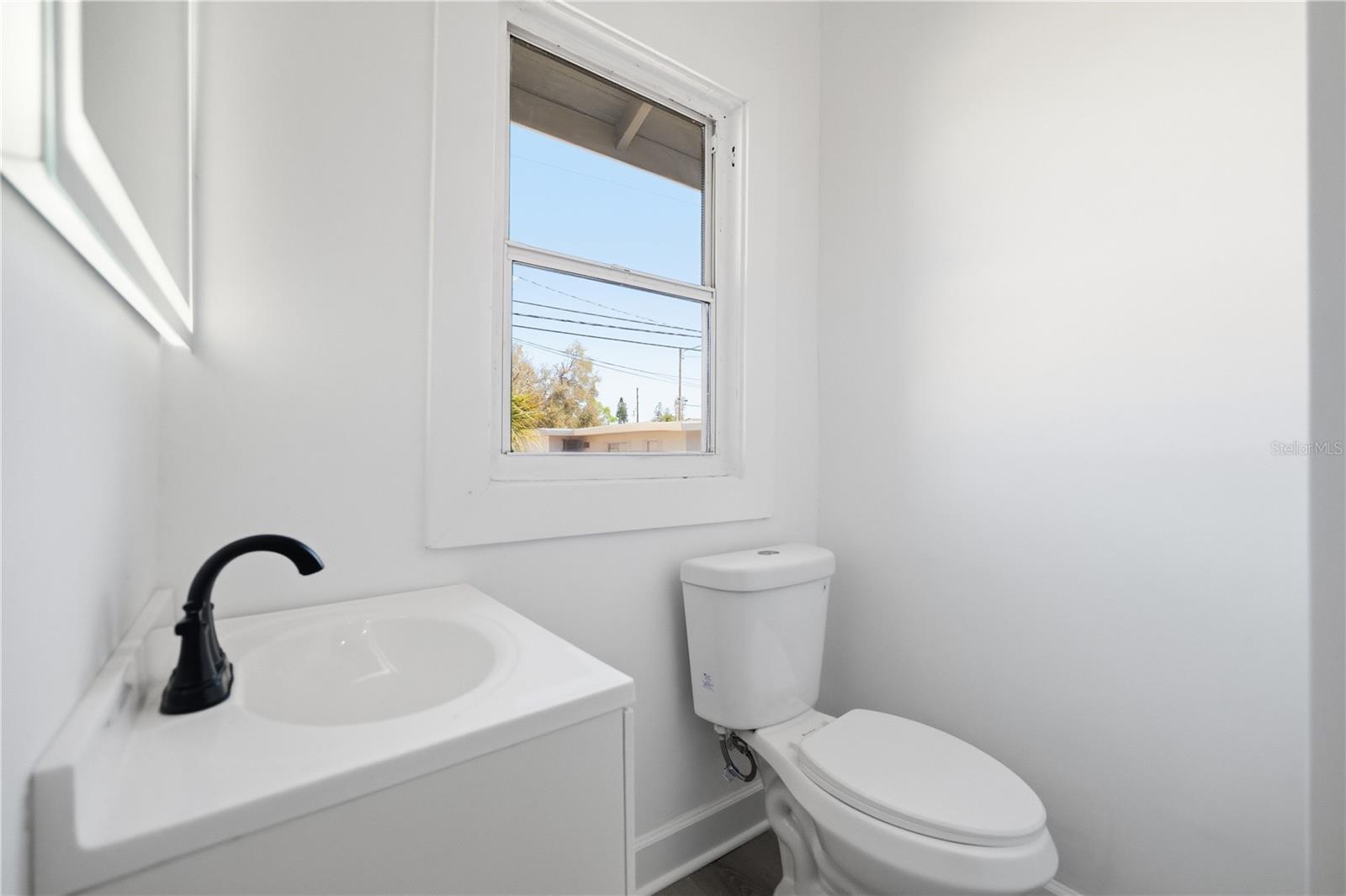 FRUITLAND HEIGHTS B - Residential