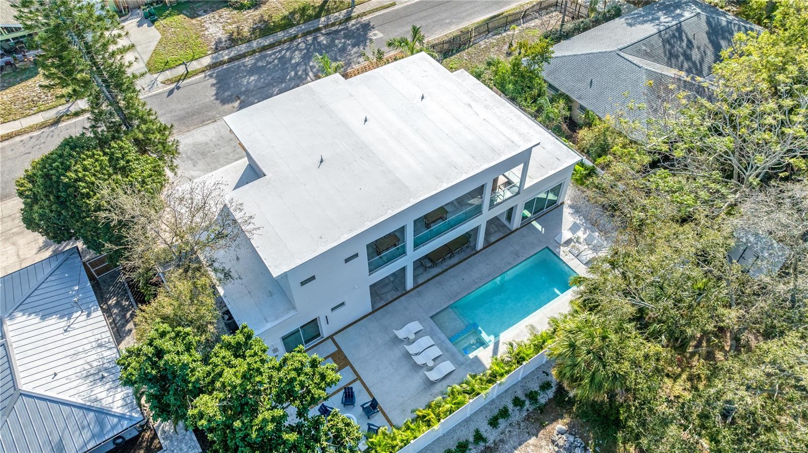 SOUTH GATE - Residential Lease