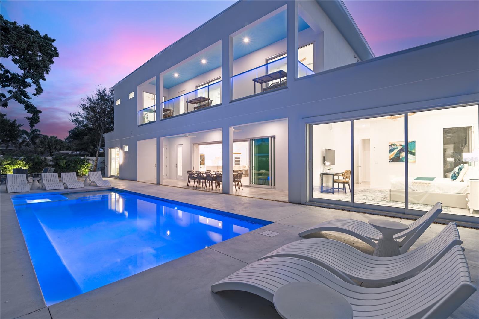 SOUTH GATE - Residential Lease
