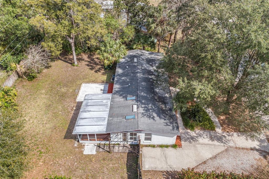 Photo of 3424 NW 7th Place, Gainesville, FL 32607 (MLS # GC533046)