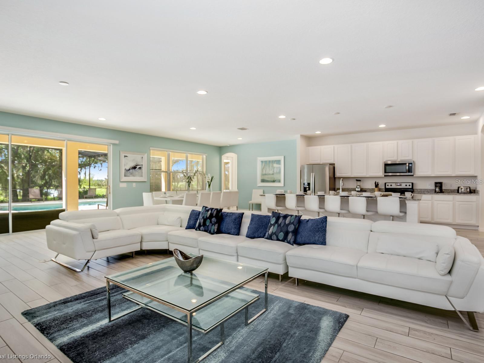 6112 BROAD OAK DRIVE