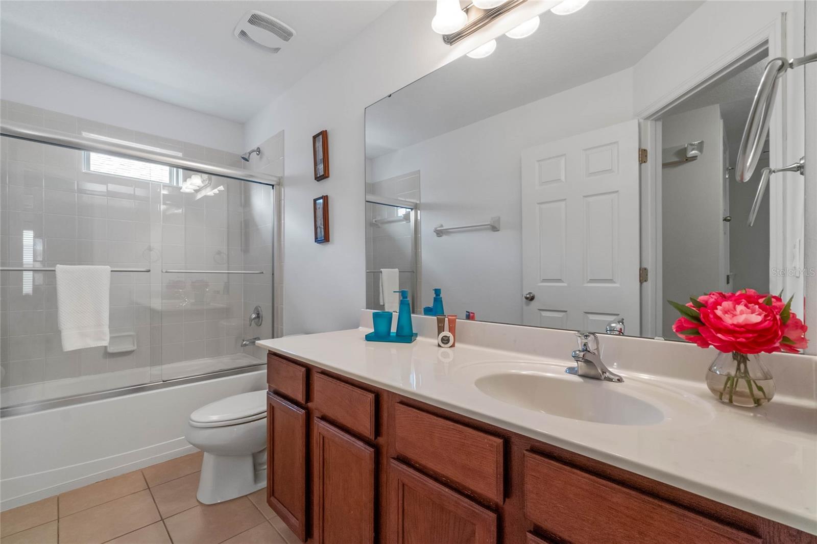 VERANDA PALMS PH 1C - Residential Lease