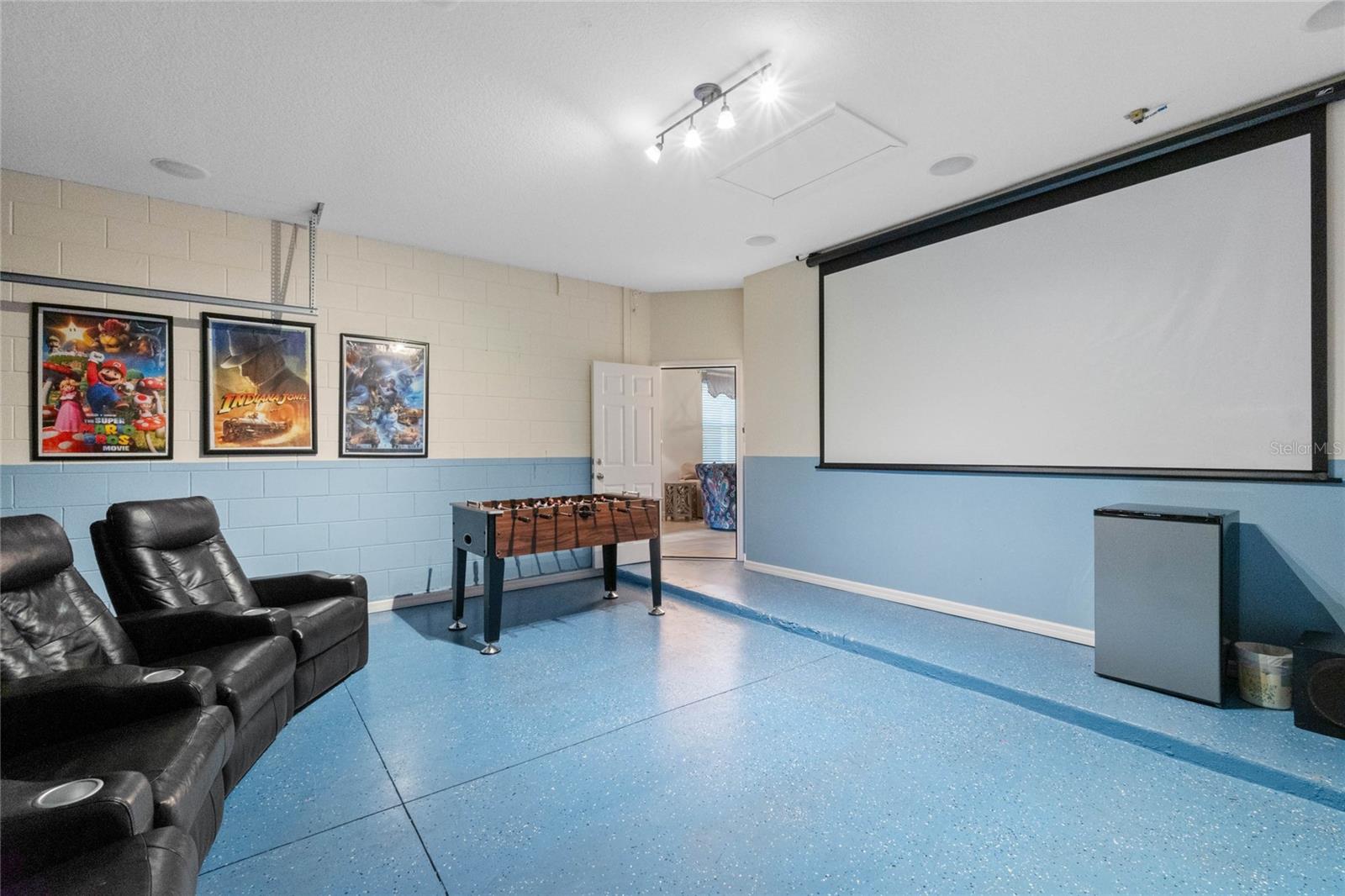 VERANDA PALMS PH 1C - Residential Lease