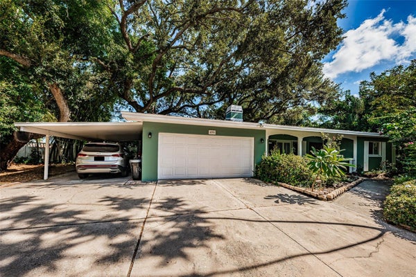 499 JEWEL CT, BELLEAIR BLUFFS, FL 33770 - Image 5cd30f3d2276ff7da501cff7198e230c/997877652