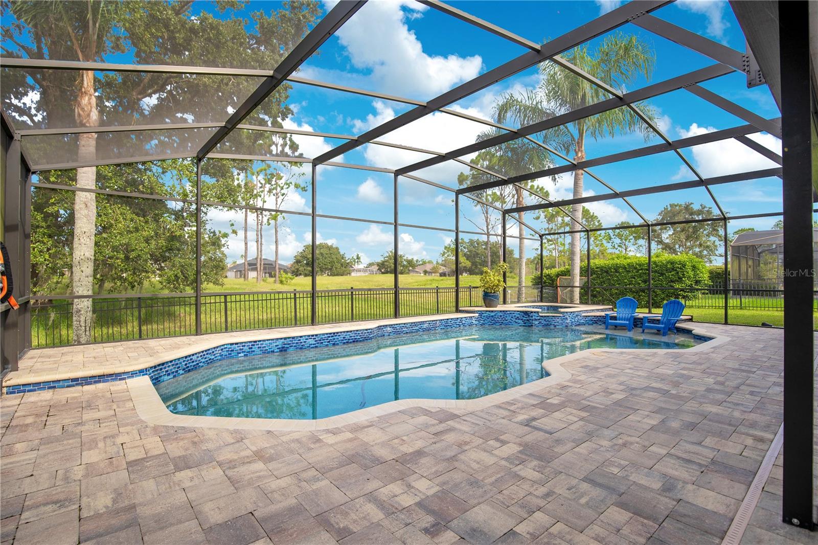 HEATHER GLEN - Residential