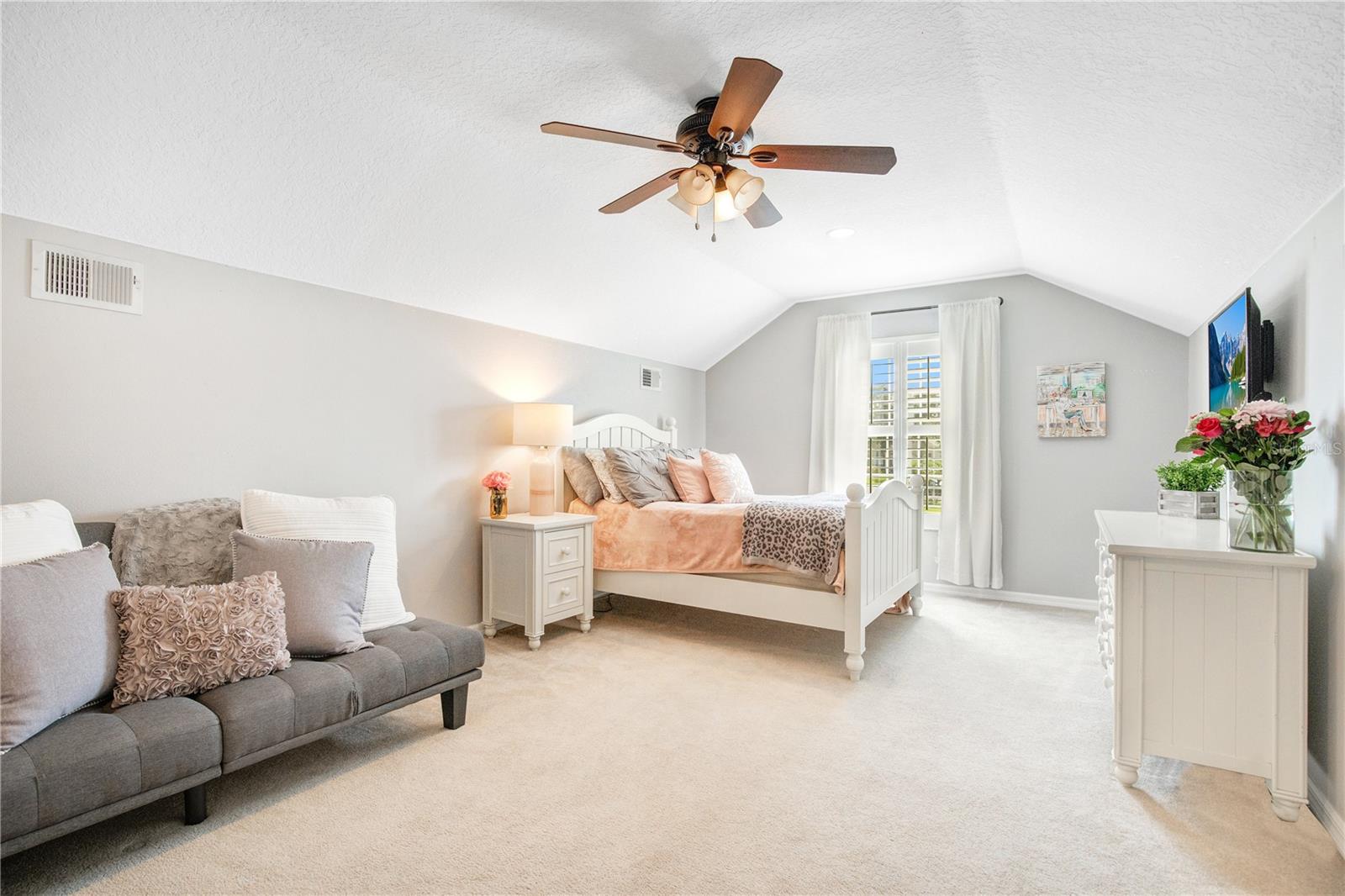 HEATHER GLEN - Residential