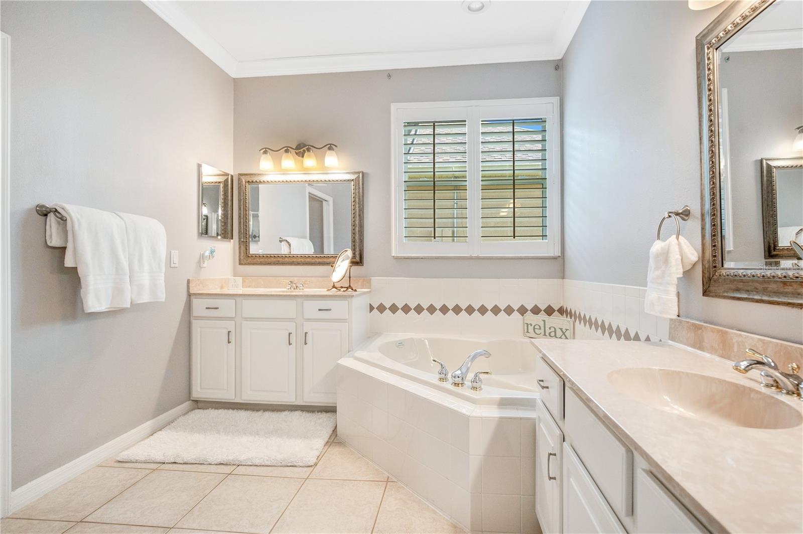 HEATHER GLEN - Residential