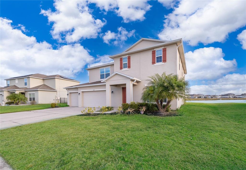 Photo of 404 Quarry Rock Circle, Kissimmee, FL 34758 (MLS # O6377828)