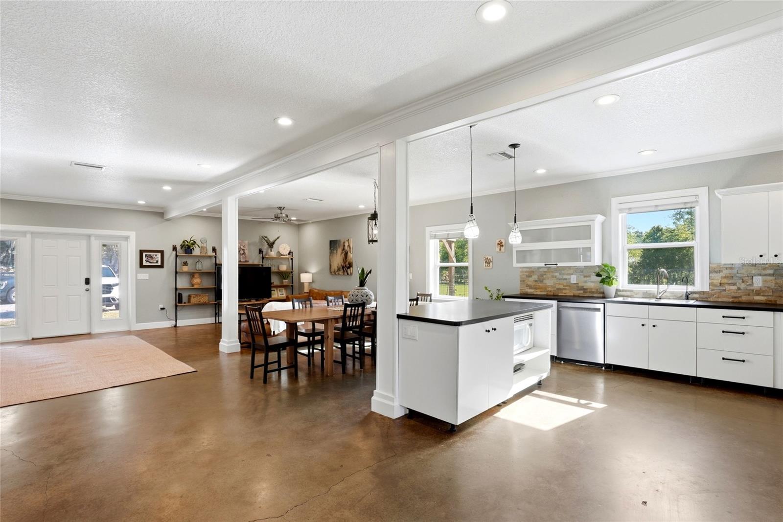 UNPLATTED - Residential