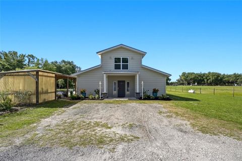 Photo of 123 S Wiggins Road, Plant City, FL 33566 (MLS # L4959522)